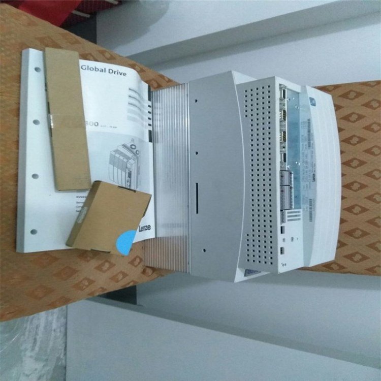 伦茨LENZE变频器